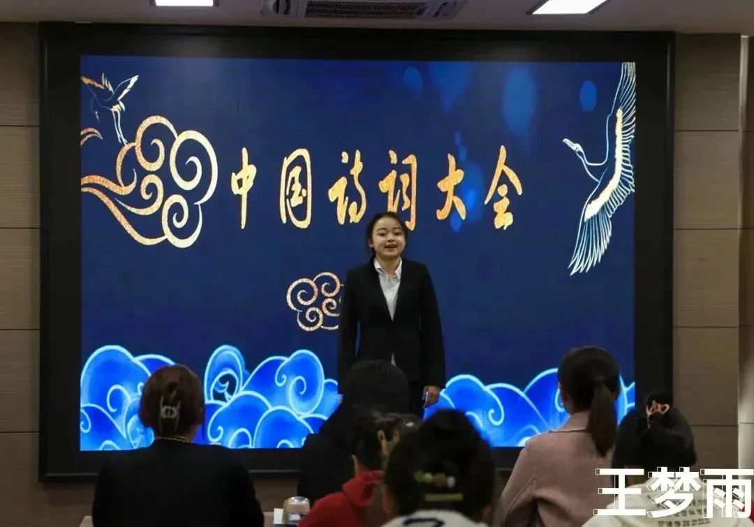 6f87a6b7437d4cc98d0e96cd1f5fce2b.jpg 6f87a6b7437d4cc98d0e96cd1f5fce2b.jpg