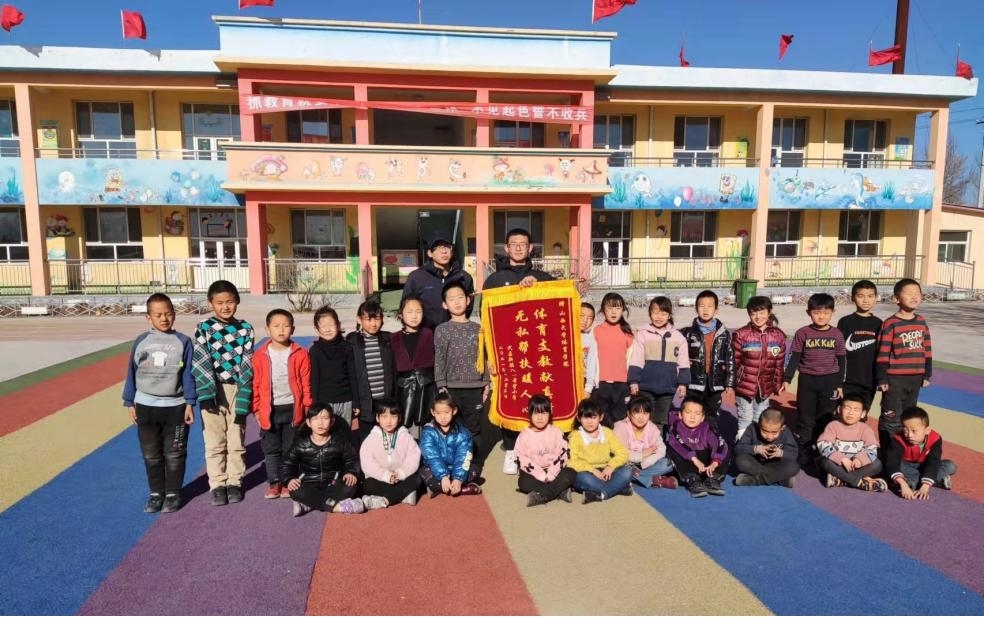 426d3c7a9bde4e8983799bfe61a71df2.jpg 426d3c7a9bde4e8983799bfe61a71df2.jpg