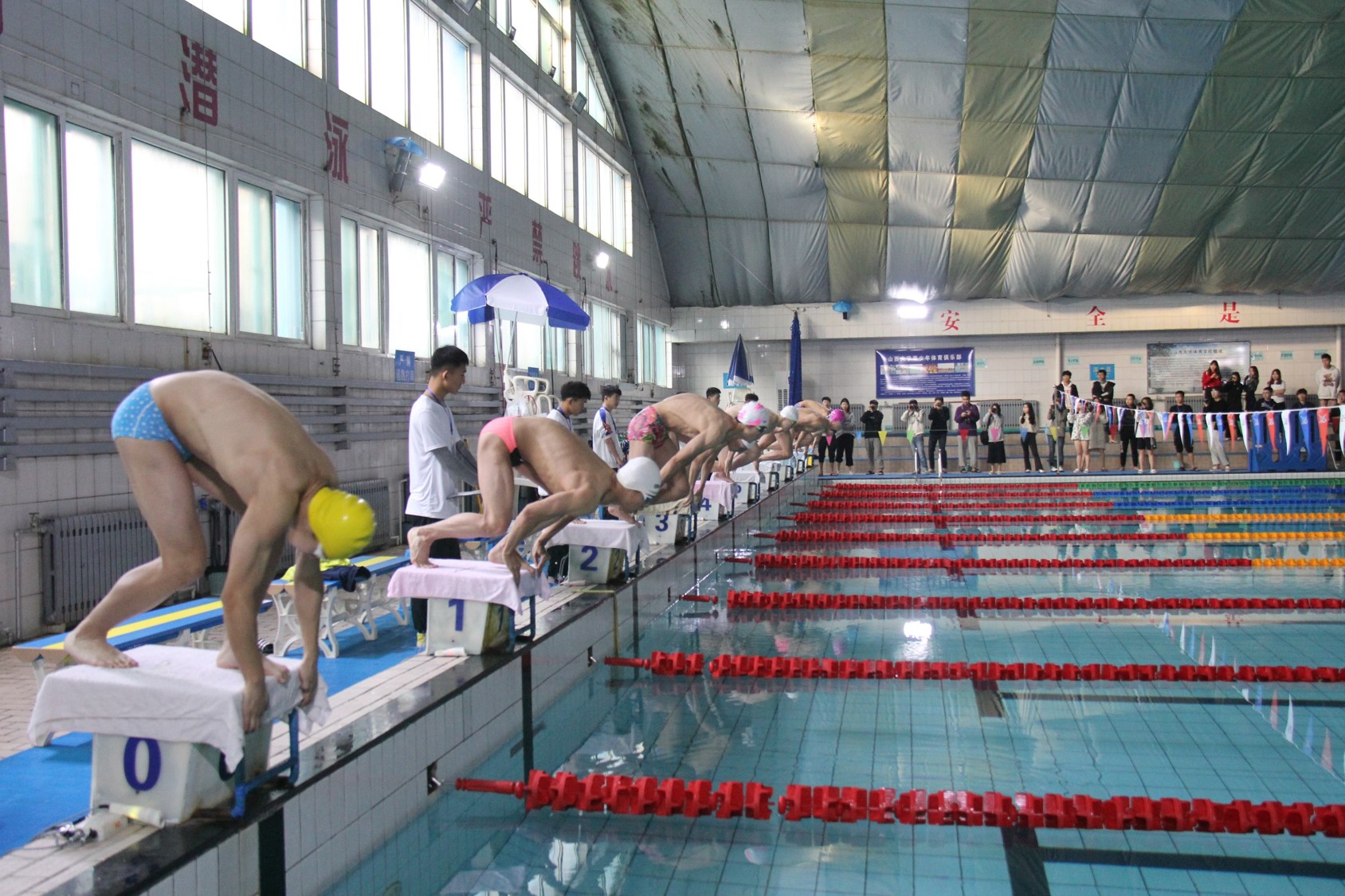 3130ca32bc3f4a2f80591ada82b69fba.jpg 出发.jpg