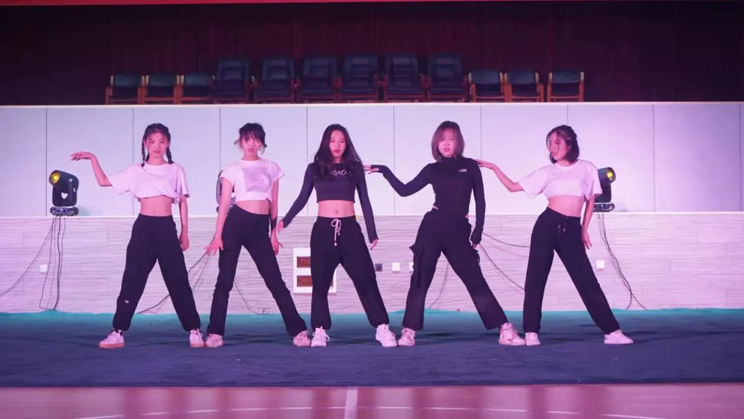 ba46e25186054bd4ba9f48bf5f0c90e2.png ba46e25186054bd4ba9f48bf5f0c90e2.png