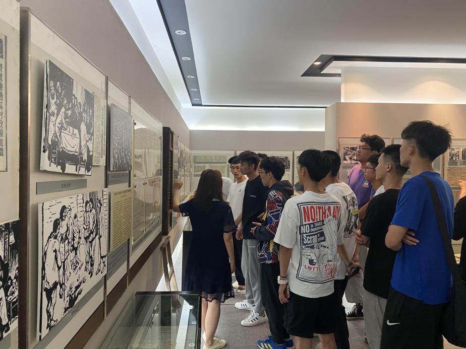 b7e5f913c563481893b0fd22b4124adb.png b7e5f913c563481893b0fd22b4124adb.png