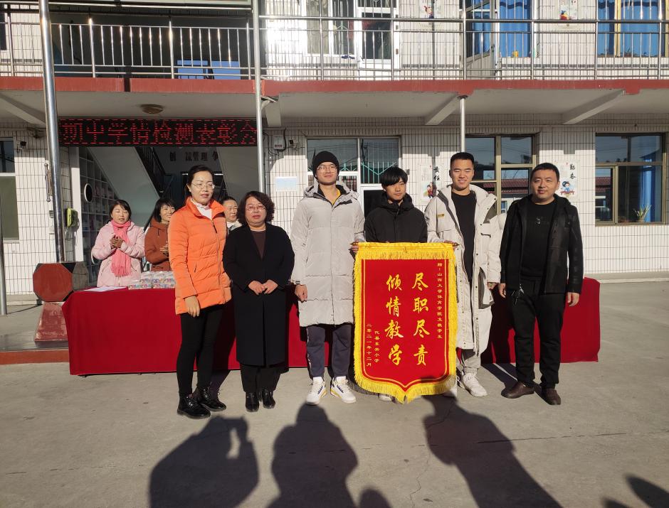 28d4ce0011274b86b68694bd6d77e332.jpg 28d4ce0011274b86b68694bd6d77e332.jpg